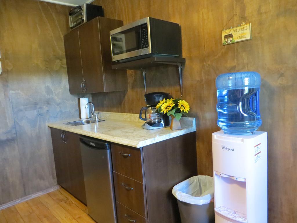 Orchard View Bed And Breakfast Moose Jaw Esterno foto